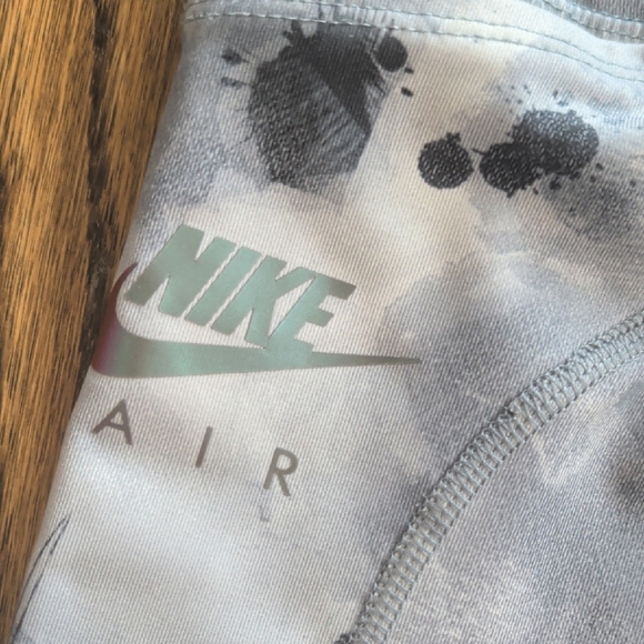 Nike Black and Gray Dri-FIT Shorts - Picture 4 of 5